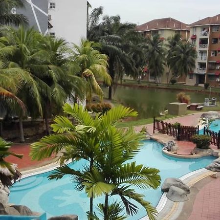 Homestay Dayani Musleem Port Dickson Esterno foto