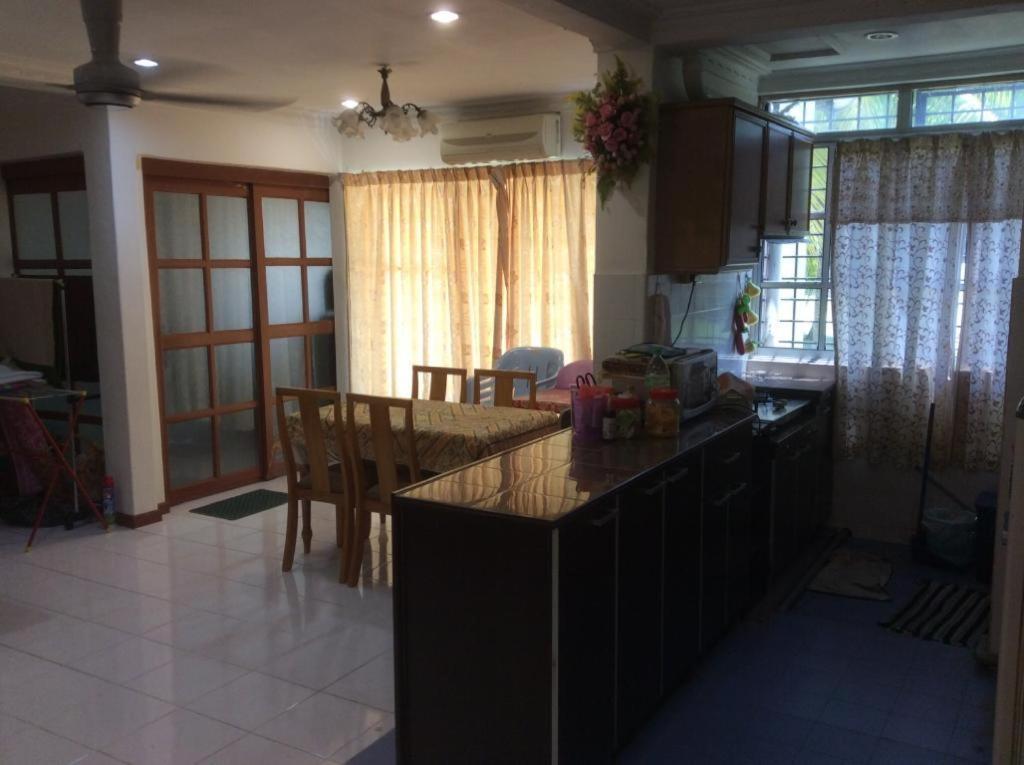 Homestay Dayani Musleem Port Dickson Esterno foto